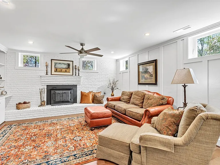 405 Playground Rd — Photo 24