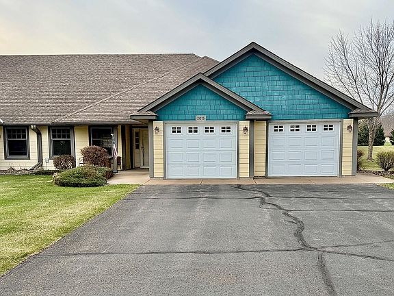 2nd image of 2015 Highland Cir E