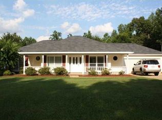 15225 Starboard Pl, Northport, AL 35475