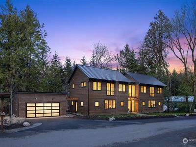 9573 NE Sigrids Court, Bainbridge Island, WA, 98110