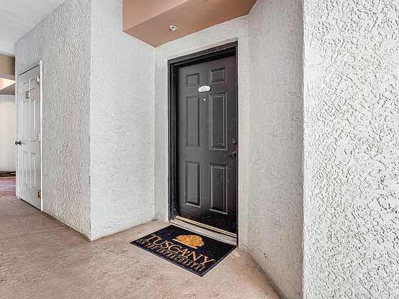 2nd image of 4113 Tuscany Way