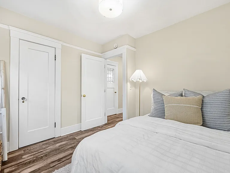 205 Caldwell Ave — Photo 20