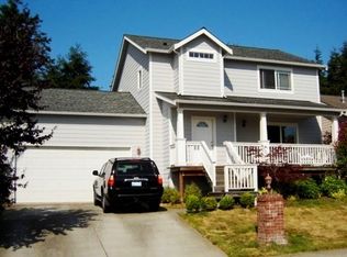 1690 NW Camellia Loop, Oak Harbor, WA 98277