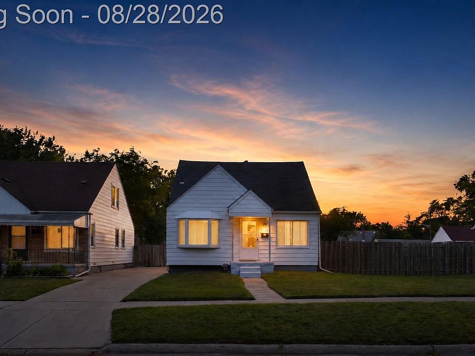 1st image of 21227 Panama St