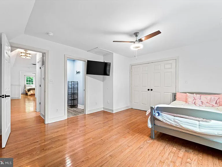 7403 Barrister Ct — Photo 10