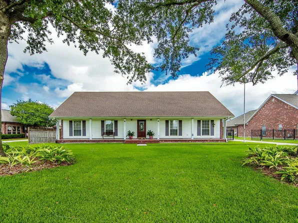 110 Nottingham Trl, Houma, LA 70360