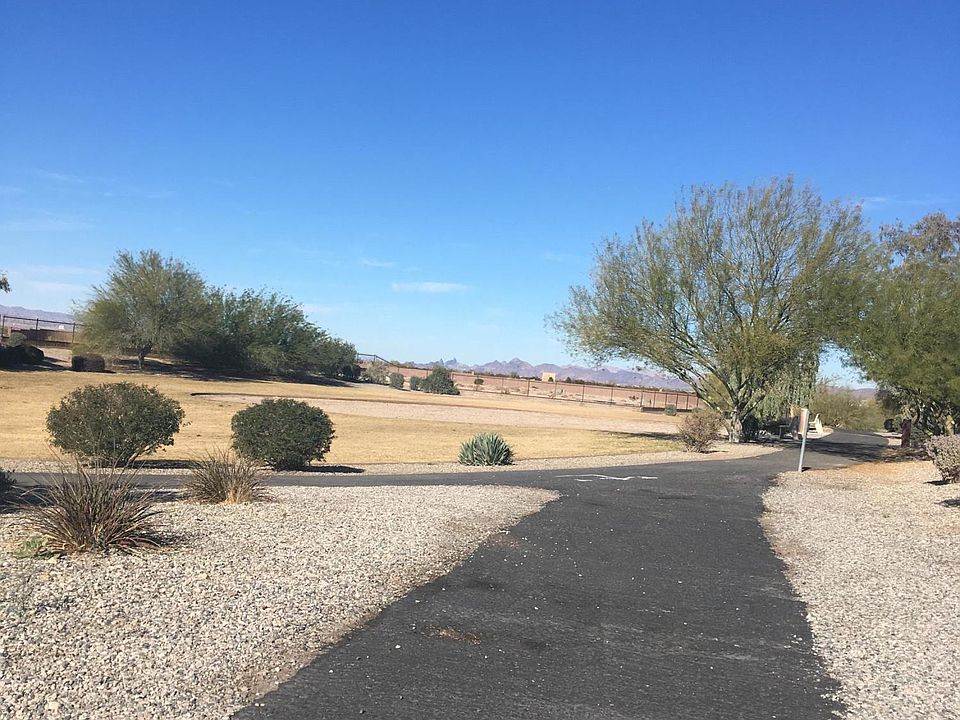 2nd image of 735 Malibu Dr Lot 66