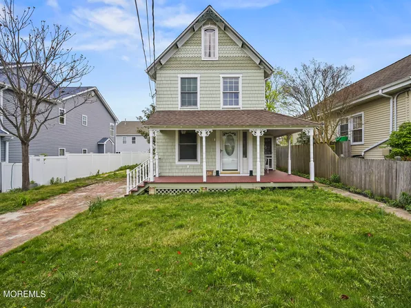 126 Central Avenue, Island Heights, NJ 08732