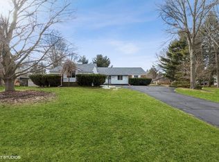 5148 Greenfield Rd, Brighton, MI 48114