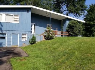 301 Hillbrook Rd, Elmira, NY 14905