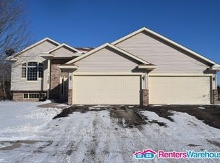 3166 Kalenda Ave NE, Saint Michael, MN 55376