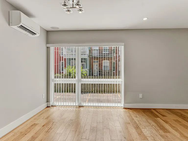 1514 Newton St NW #102 — Photo 8
