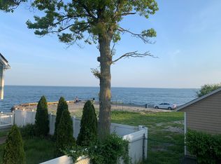 12 Park Ave #1, Milford, CT 06460