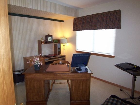 2nd image of 120 Havenwood Ct