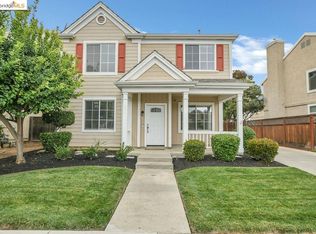 391 Torrington Dr, Brentwood, CA