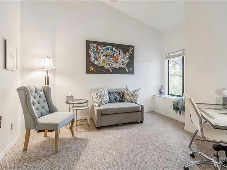 27121 Oakwood Lake Dr — Photo 9
