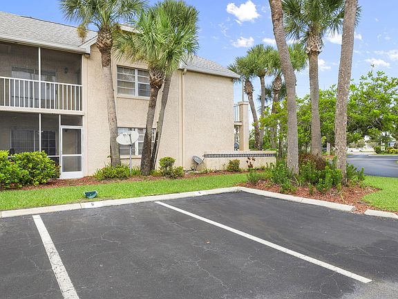 3rd image of 1604 SE Green Acres Circle #T202