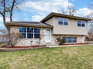 14518 Avers Ave, Midlothian, IL 60445