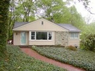 900 Old Huntingdon Pike, Huntingdon Valley, PA 19006