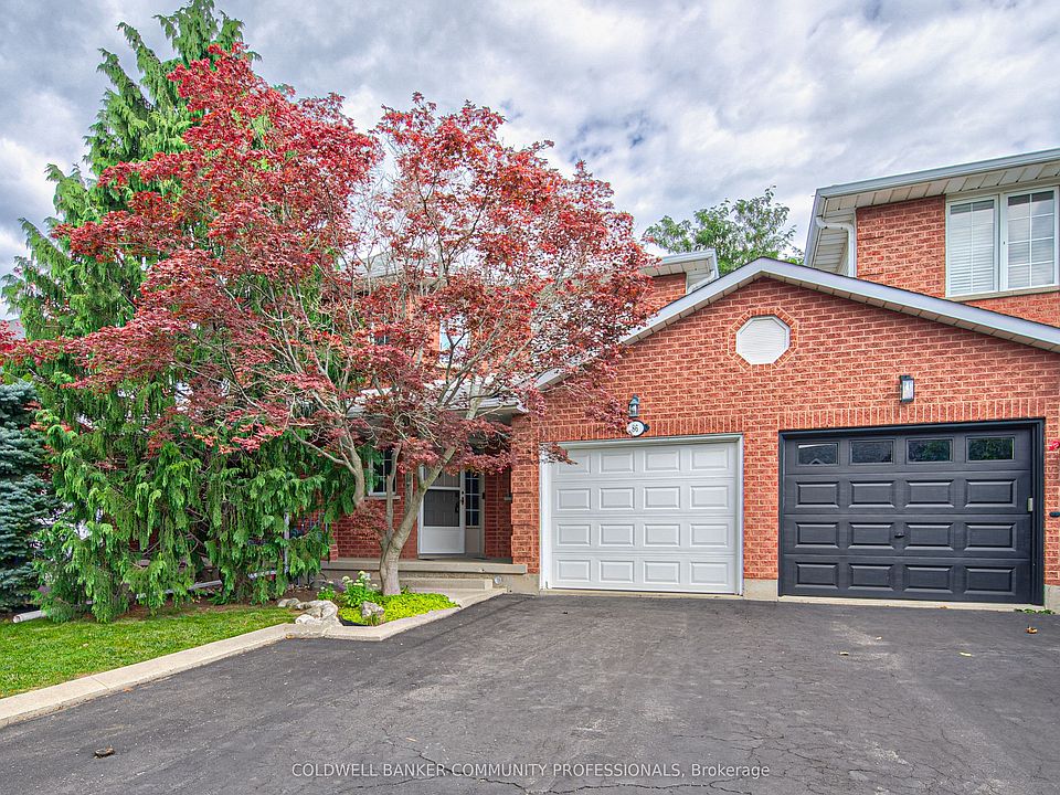 1st image of 86 Chelsea Cres