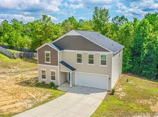 321 New Castle Ln, Spring Lake, NC 28390