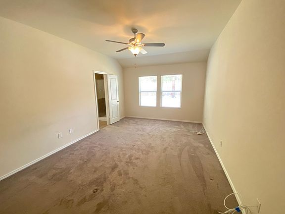 5th image of 21720 Gallus Dr