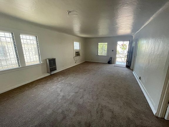 2nd image of 812 S Rowan Ave #Na