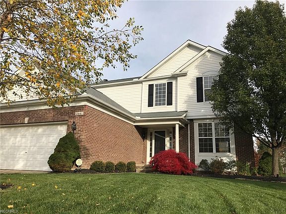 2nd image of 2641 Saddle Creek Dr