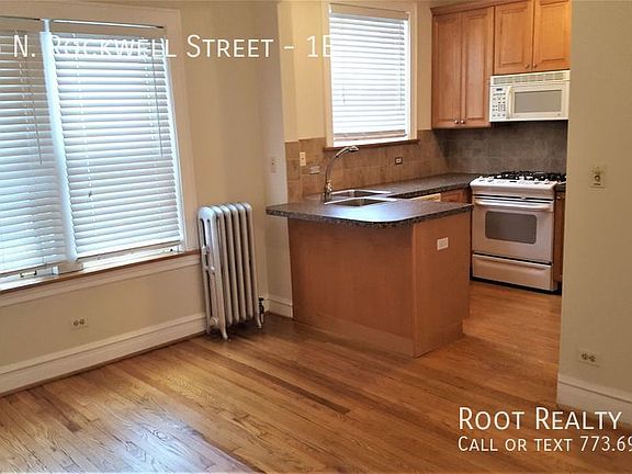 5th image of 4825 N Rockwell St APT 1E