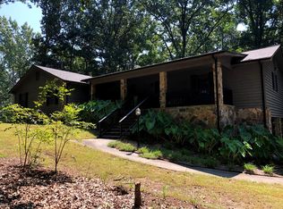 393 Old Hollow Trl, Cohutta, GA 30710