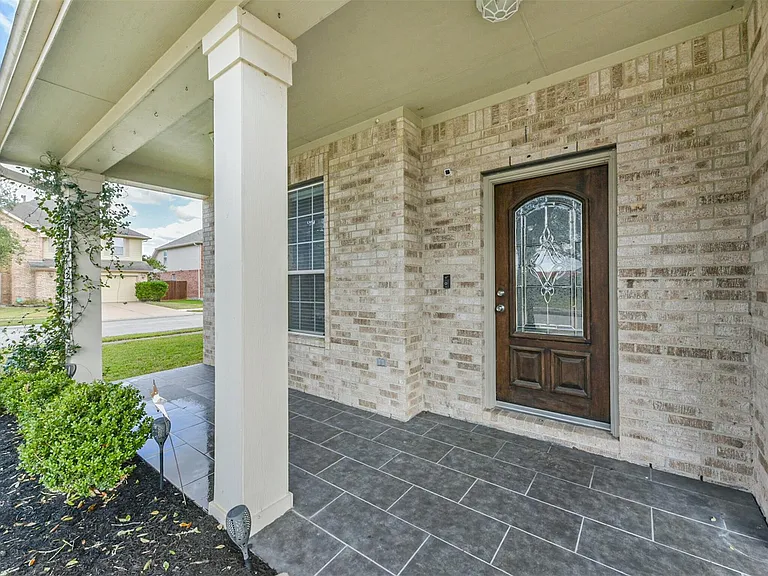 2601 Hewn Rock Way — Photo 4