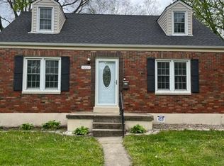3220 S Maywood Ave, Independence, MO 64052
