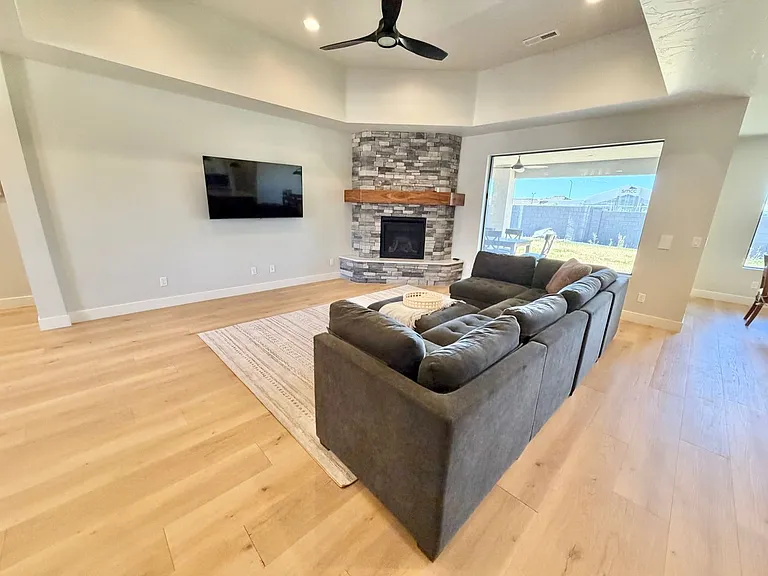 3134 E Blue Heron Dr — Photo 10