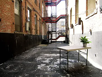 122 Seigel Street in Williamsburg