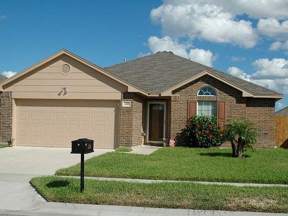3rd image of 2318 Tropical Wind Dr