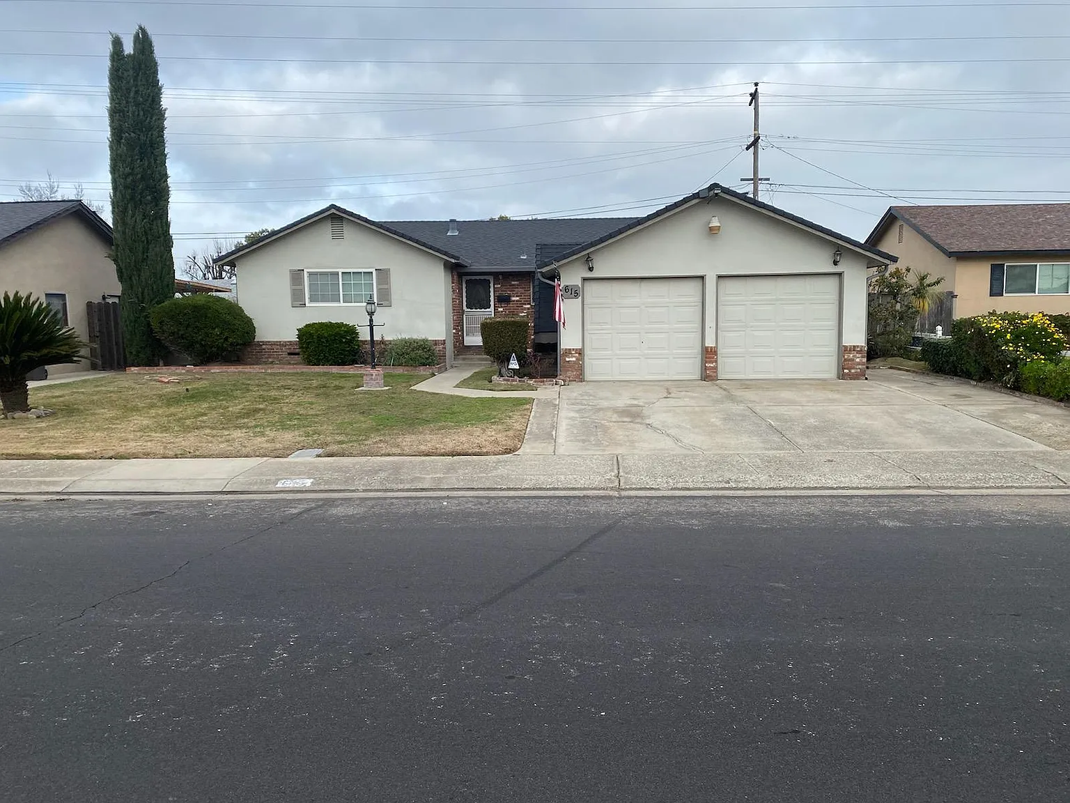 Sierra St, Manteca — Photo 1