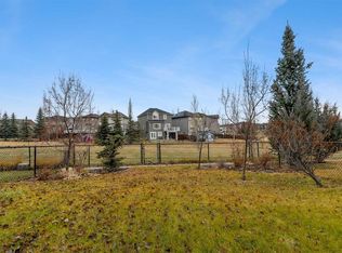 161 S Silverado Range Cv SW, Calgary, AB T2X0E1