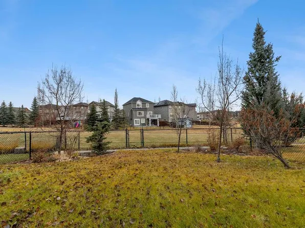 161 S Silverado Range Cv SW, Calgary, AB T2X 0E1