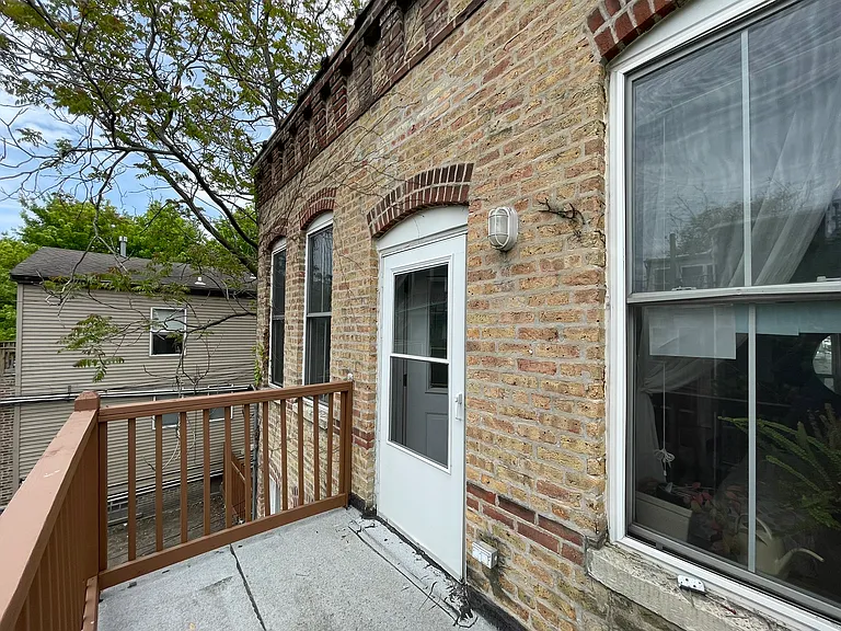 1451 W Huron St #CH — Photo 43
