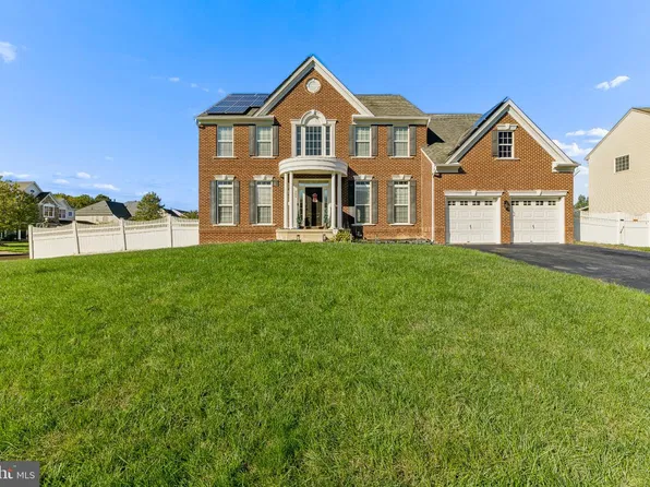 209 Buckingham Ct, Williamstown, NJ 08094