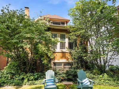 2833 Hartzell St, Evanston, IL, 60201