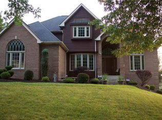 118 Bel Aire Dr, Monroeville, PA
