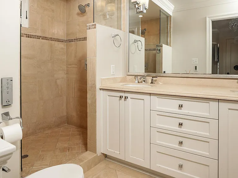 83 Wilburn Ave — Photo 12