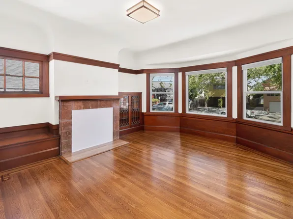 1308 Alcatraz Ave, Berkeley, CA 94702