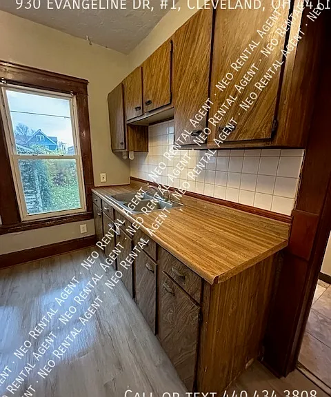 930 Evangeline Rd #1 — Photo 4