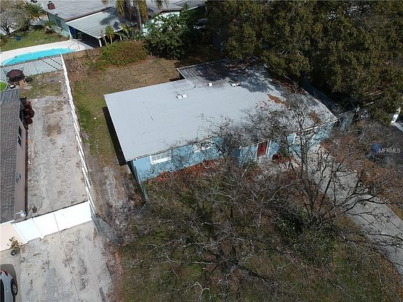 2nd image of 2919 W Clifton St