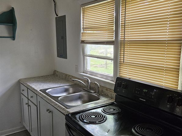 huntsville-alabama-92095811 picture