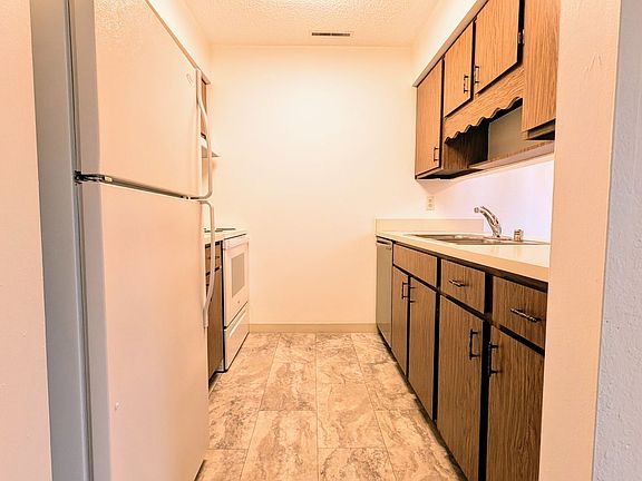4th image of 6034 Danford Creek Dr APT 3