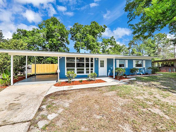 2nd image of 427 Claudia Dr