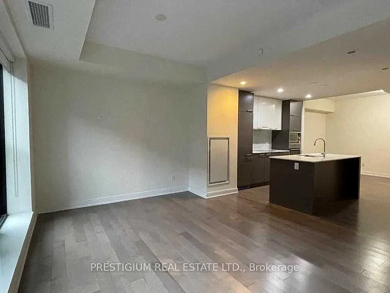 55 Front St E #201 — Photo 14